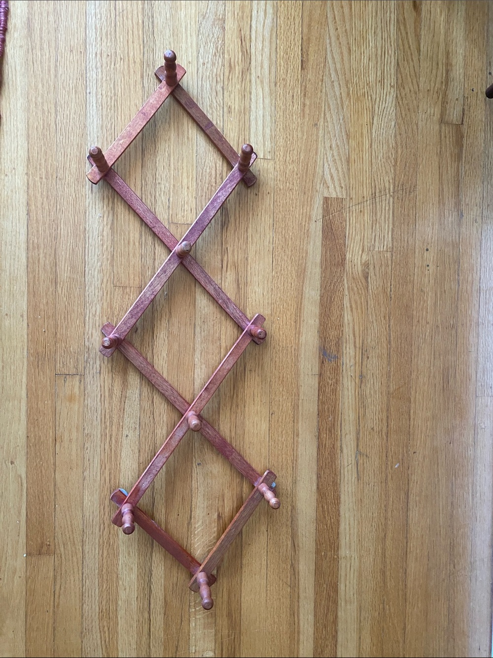 Expandable Wooden Wall Hook Rack - Picture 2 of 8